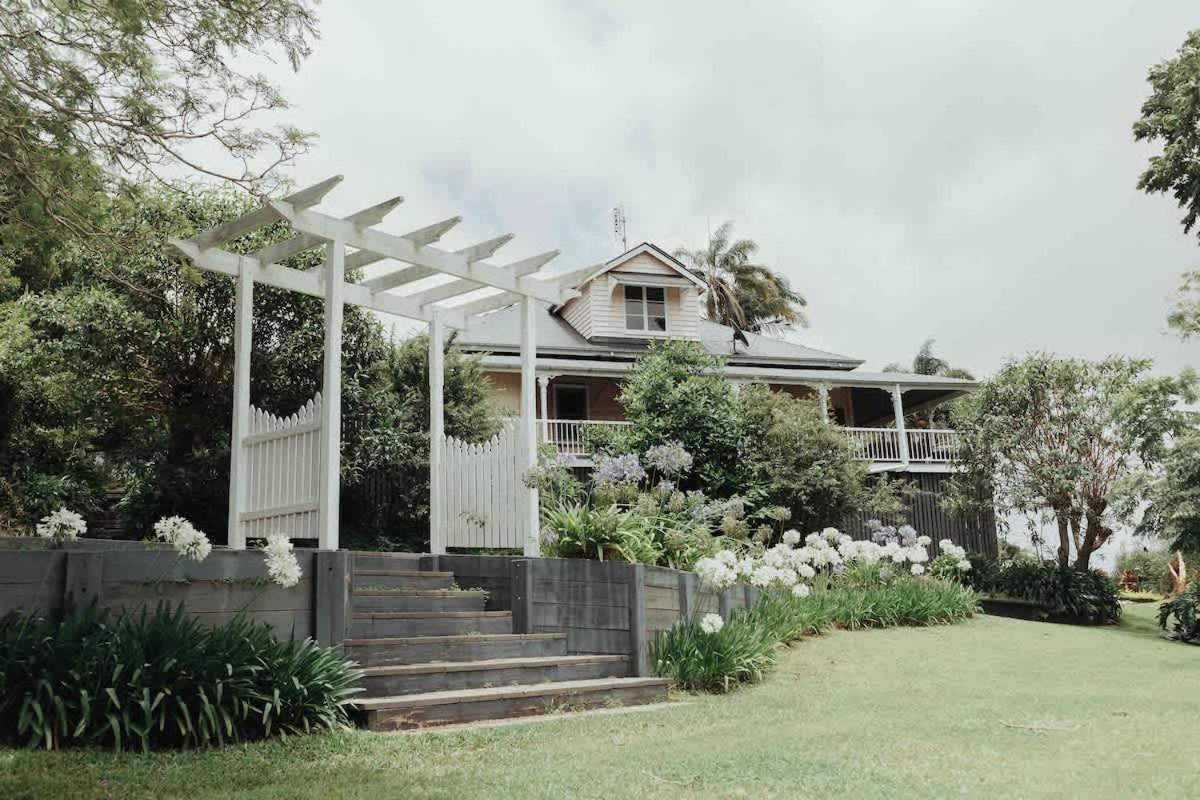 Luxe Hinterland Stay, Eastnor At Montville Estate 외부 사진